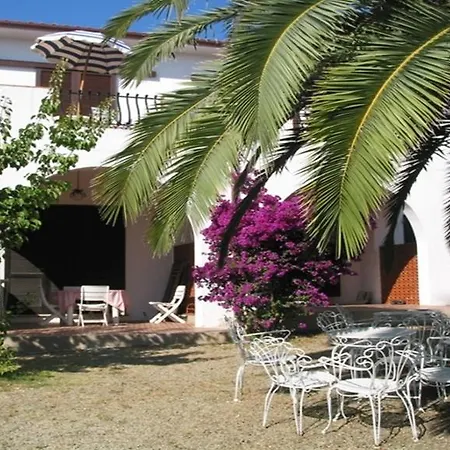 Due Golfi Appartement *