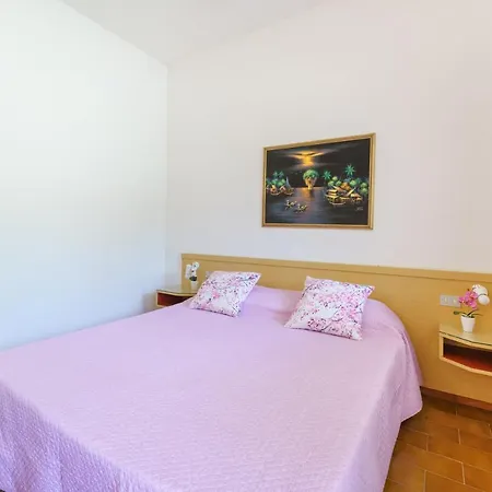 Due Golfi Appartement Lacona